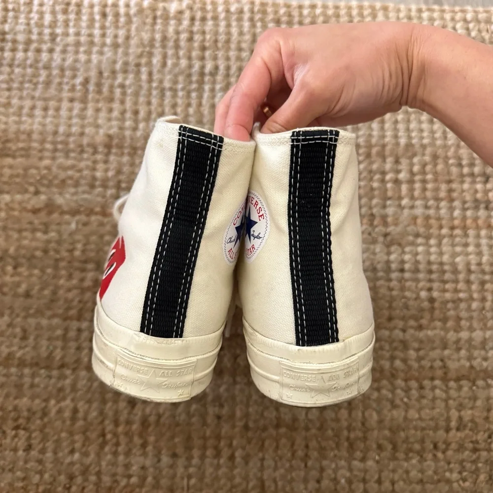COMME DES GARCONS PLAY Converse Women's Chuck Taylor Peek-A-Boo High-Top Size 6 - Picture 4 of 8